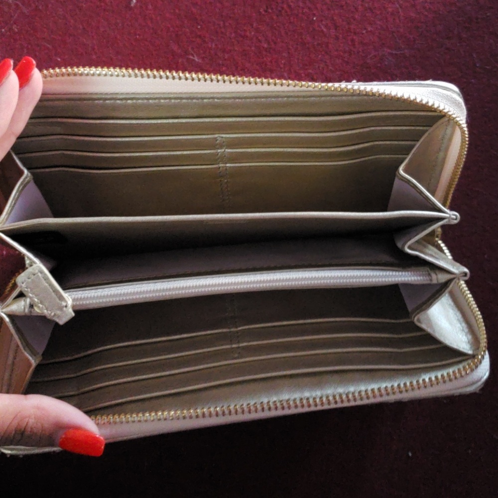 Coach wallet - Picture 2 of 2